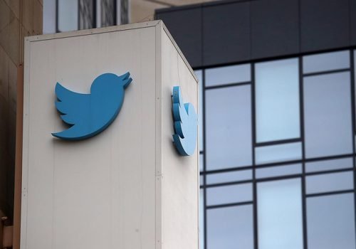 मस्कको अधिनमा रहेको ट्विटरले हटायो आफ्नो आधा कर्मचारी