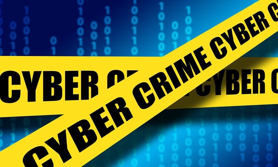 भारतमा साइबर अपराधीले टेक कम्पनी इन्फोसिसकै अधिकृतलाई ठगे भारु ३.७ करोड