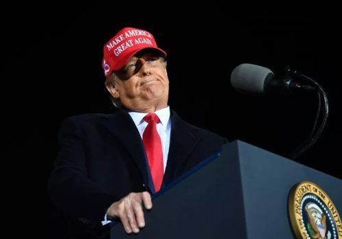 ह्याकरहरुले अमेरिकी राष्ट्रपति ट्रम्पको चुनावी अभियानबाट २.३ मिलियन डलर उडाए