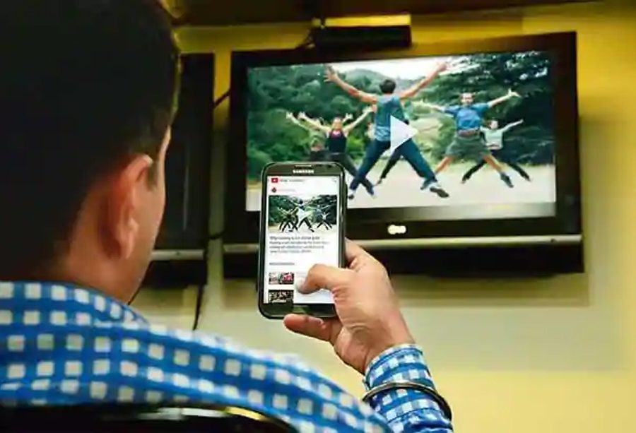 फोनको स्क्रिनलाई सजिलै ठूलो टिभी स्क्रिन बनाउनुहोस्, जान्नुहोस् स्क्रिन मिरर टेक्नोलोजी के हो