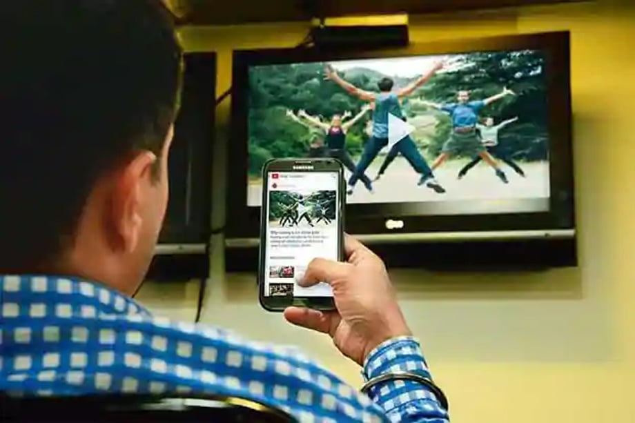 फोनको स्क्रिनलाई सजिलै ठूलो टिभी स्क्रिन बनाउनुहोस्, जान्नुहोस् स्क्रिन मिरर टेक्नोलोजी के हो