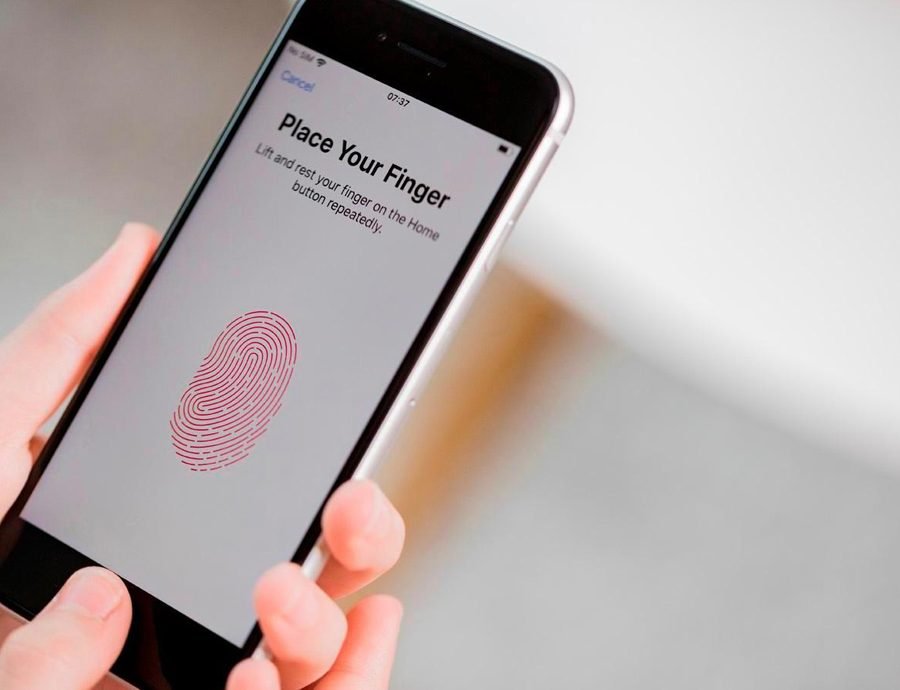 एप्पलले पनि आईफोनमा अन्डर डिस्प्ले टच आईडी’ फीचर उपलब्ध गराउने