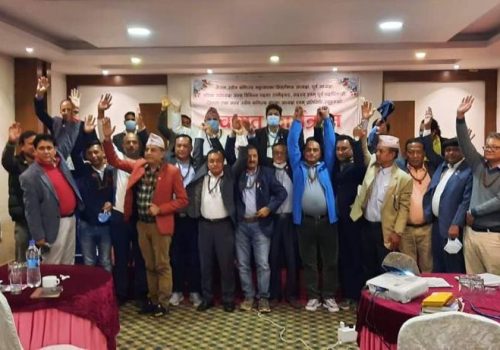 प्रधान समुहको लुम्विनी र कर्णाली प्रदेश भेलाः २५ जिल्ला अध्यक्षको प्रधान समुहलाई भोट हाल्ने निर्णय