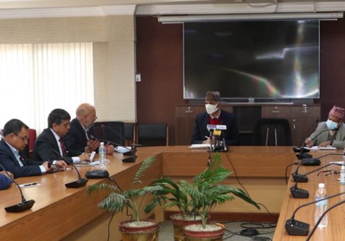 वित्त र मौद्रिक नीतिमा ल्याइएका कार्यक्रमहरुको प्रभावकारी कार्यान्वयन गर्छौं: अर्थमन्त्री पौडेल