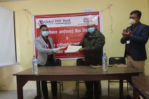 ग्लोबल आइएमई बैंक र बारपाक सुलिकोट गाउँपालिकाबीच कृषि तथा पशुपालन कर्जा सम्बन्धी समझदारी