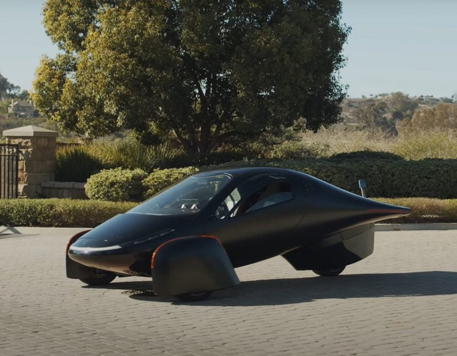 घामबाट चार्ज हुने इलेक्ट्रिक गाडी सार्वजनिक, २४ घण्टामा नै सबै यूनिट बिक्री