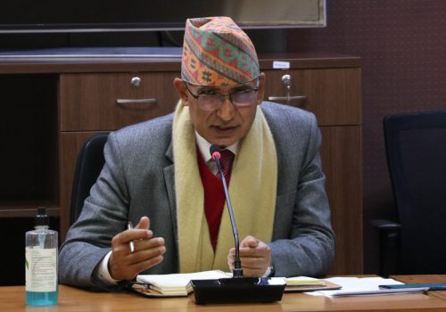 अर्थ मन्त्रालय र मातहत निकायका काम डिजिटलाइज गर्ने नवनियुक्त अर्थमन्त्रीको निर्णय