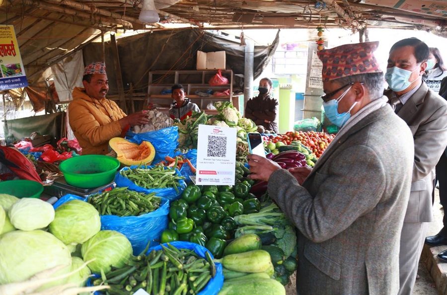 ग्लोबल आइएमई बैंकद्वारा ललितपुरको नख्खु क्षेत्रमा क्यूआर मार्फत भुक्तानी कारोबार सुरु