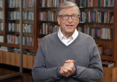 ६ अर्ब अमेरिकी डलर बराबरको सम्पत्ति दान गरेपनि बिल गेट्स विश्वको पाँचौ धनी