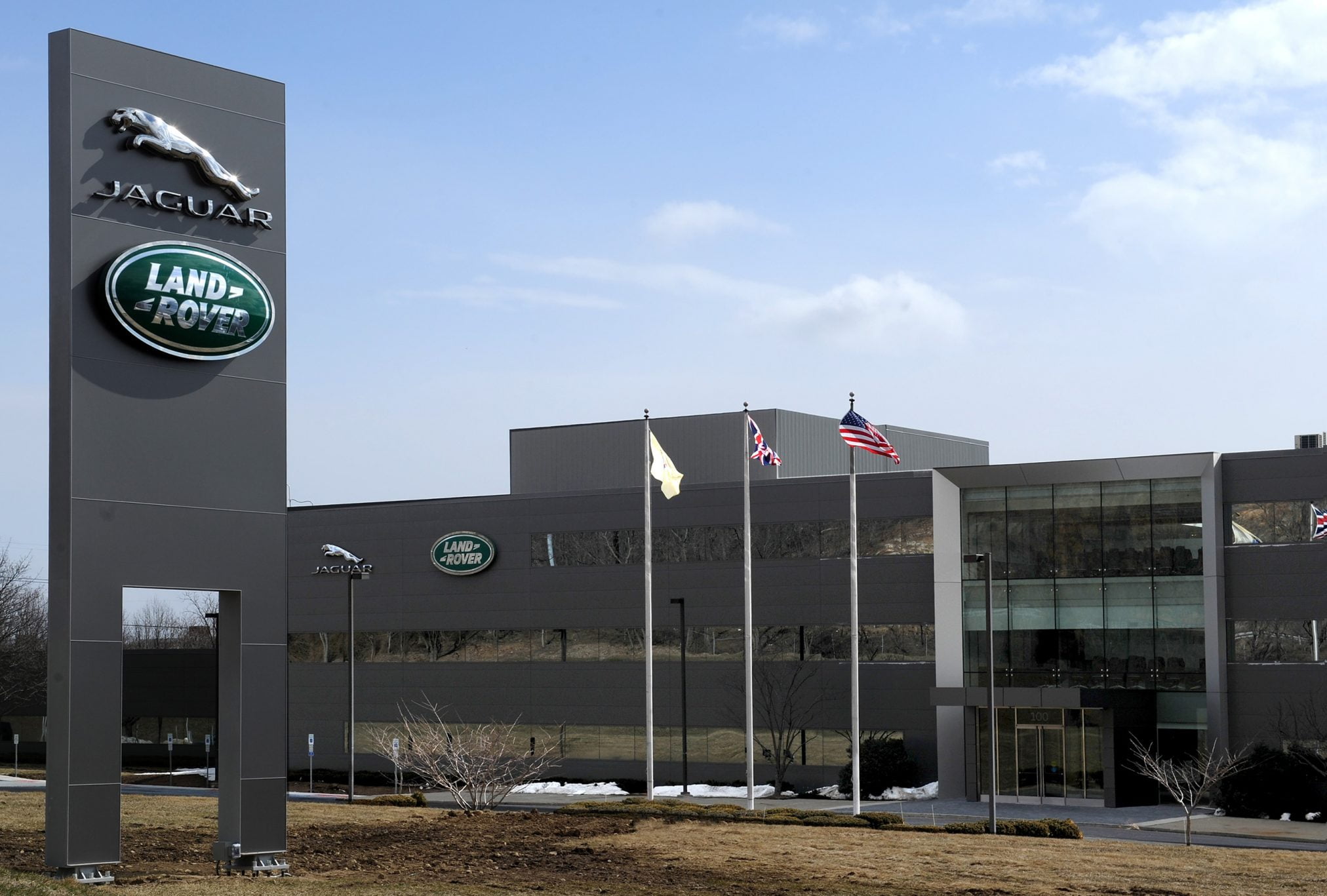 Jaguar Land Rover to resume some UK output after cyberattack - www.technologykhabar.com
