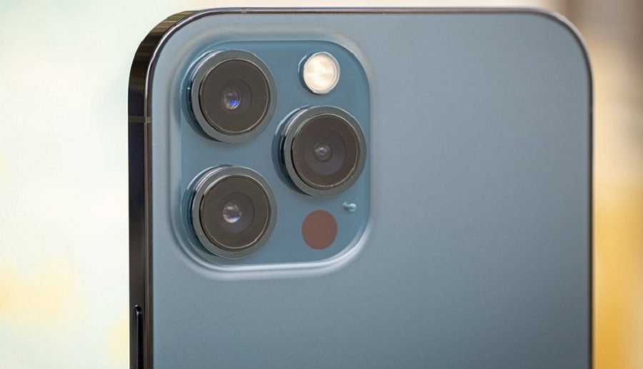 आईफोनमा २०२३ अगाडि पेरिस्कोप लेन्स नआउने