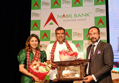 नबिल बैंकको ‘हिरोज् अफ नेपाल’ मा सेफ सन्तोष शाह सम्मानित
