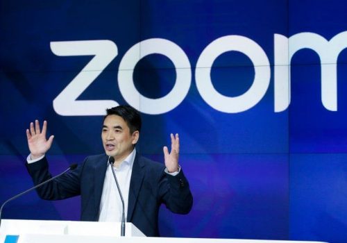 जुमका संस्थापक एरिक युआनले ६ अर्ब डलरको आफ्नो सेयर हस्तान्तरण गरे