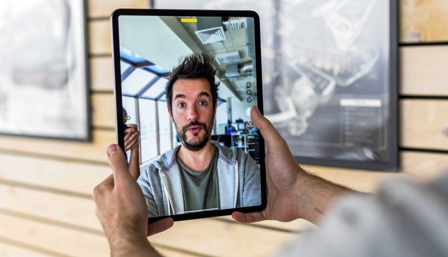 एप्पलले आउँदो महिना ११ र १२.९ इञ्चका आईप्याड प्रो सार्वजनिक गर्ने