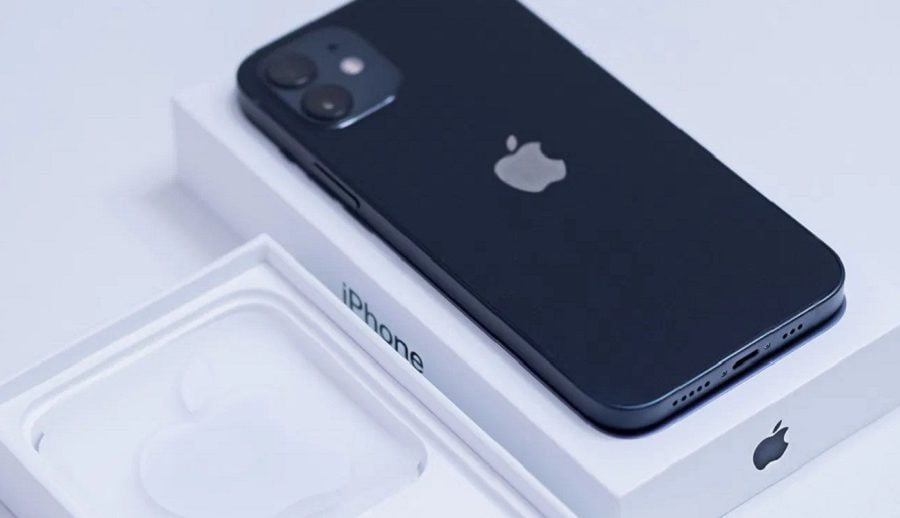 अब आईफोन १२ भारतमै बन्ने, घट्ला त मूल्य?