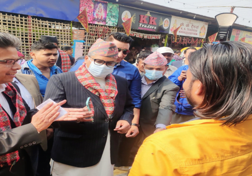 एनएमबि बैंकको क्यूआर भुक्तानी सेवा बिराटनगरको गुद्री बजारमा सुरु