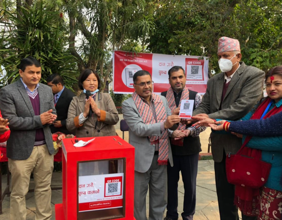 तालबाराही मन्दिरमा क्यूआर कोडबाट दक्षिणा चढाउन सकिने