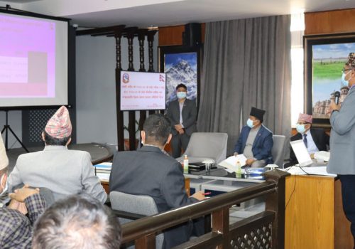 कार्यसम्पादनको प्रगति मूल्यांकन गरी नेतृत्वको कार्यक्षमता अध्ययन गर्न सञ्चारमन्त्रीको निर्देशन