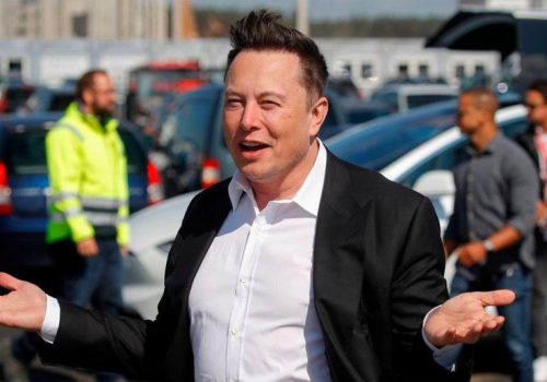 बिटक्वाइनको मूल्यका कारण टेस्लाको तीन महिनाको कमाइ १ अर्ब डलर