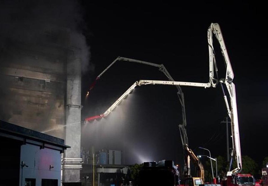 एप्पलको लागि आपूर्ति गर्ने कम्पनीको सांघाई स्थित कारखानामा आगलागीमा ८ जनाको मृत्यु