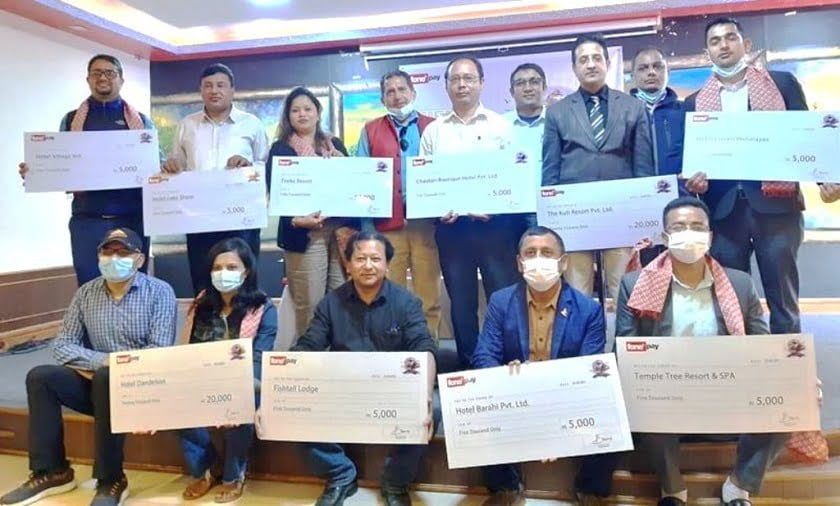 डिजिटल प्रविधिको प्रयोग गर्ने पोखराका १० ओटा होटल पुरस्कृत