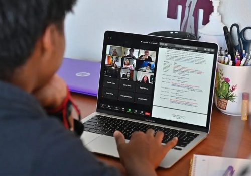 २०२१ को पहिलो त्रैमासमा विश्वमै पर्सनल कम्प्युटरको बिक्री आकाशियो