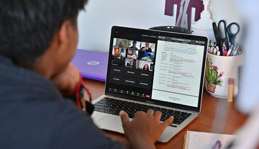 २०२१ को पहिलो त्रैमासमा विश्वमै पर्सनल कम्प्युटरको बिक्री आकाशियो