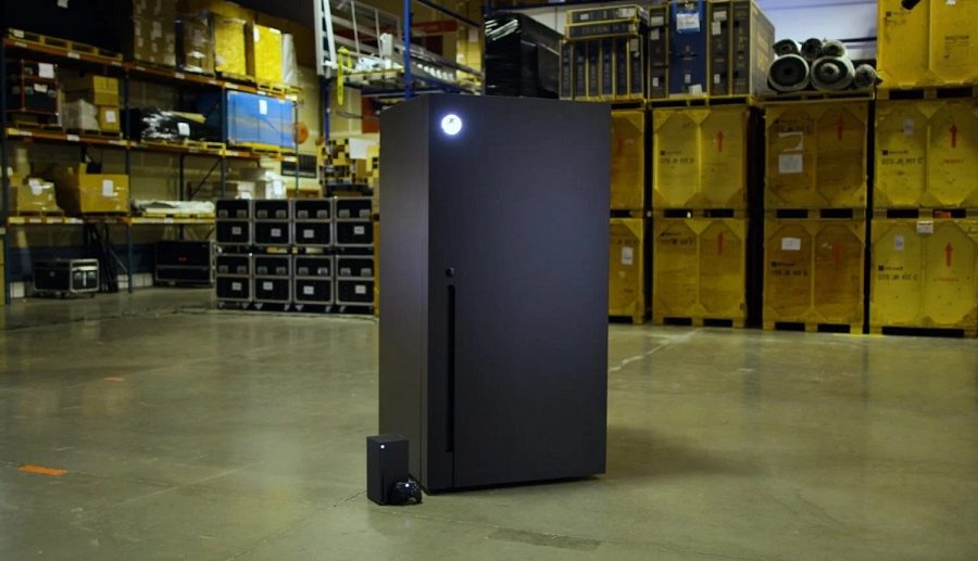 एक्सबक्स सिरिजको एक्स मिनि फ्रीज ल्याउँदै माइक्रोसफ्ट