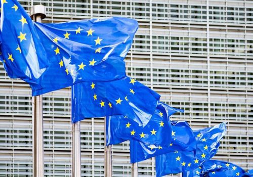 इयूले चिनियाँ दुर्लभ खनिजमाथिको निर्भरता अन्त्य गर्ने