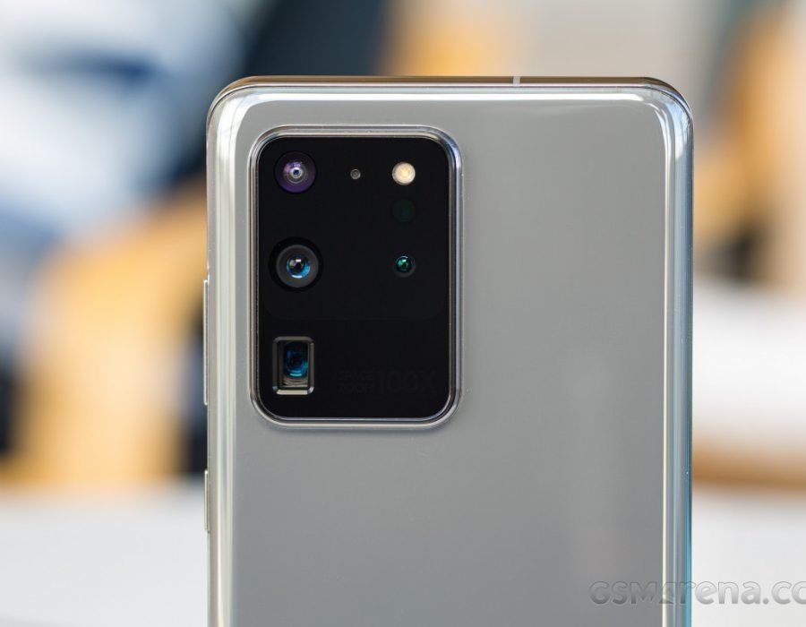 ग्यालेक्सी एस२० सिरिजको क्यामरा ग्लासमा आएको समस्यामाथि मुद्दा हालिँदै