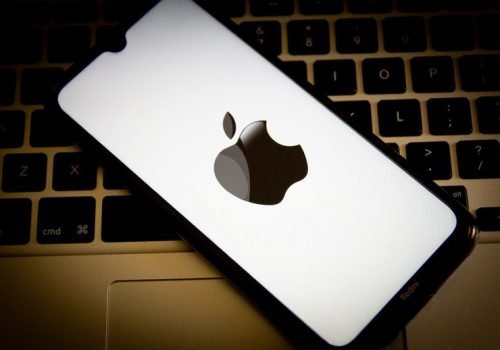 बेलायतका एप्पल यूजरले एपको मूल्यमा क्षतिपूर्ति पाउनुपर्ने दावी