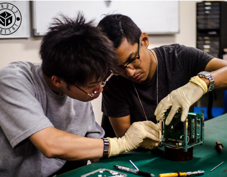 सानिमा बैंकद्धारा अन्तरिक्ष प्रतिष्ठान नेपाललाई पाँच लाख रुपैयाँ आर्थिक सहयोग