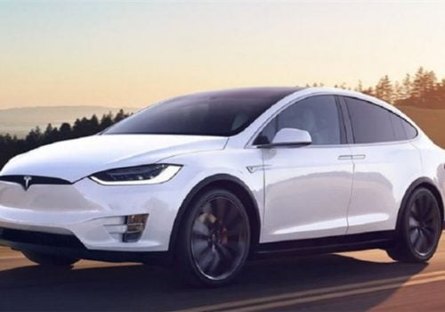 टेस्लाले मोडल एसको ब्याट्रीमा आएको समस्यासम्बन्धी विवाद सुल्झाउन १५ लाख डलर तिर्ने