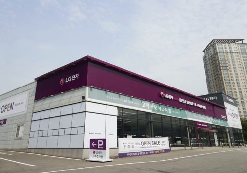 एलजीले आफ्नो कोरियाका स्टोरहरुमार्फत् छिट्टै आईफोन बिक्री थाल्ने