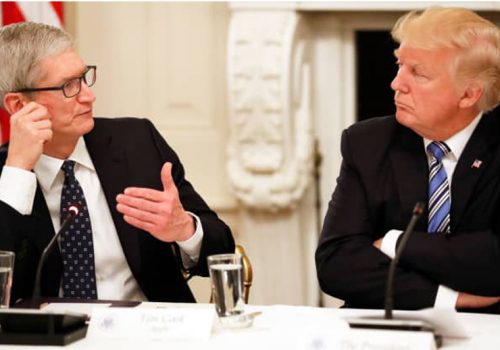 एप्पल भन्छ: ट्रम्पको न्याय विभागले डेमोक्र्याटको डाटा मागेको थाहा भएन