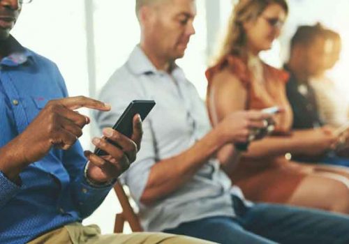 दक्षिण कोरियाली अपरेटरहरूले आफ्ना ग्राहकहरुलाई निःशुल्क मोबाइल डाटा प्याक दिने