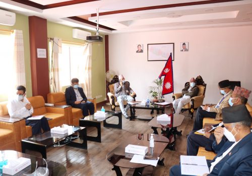 वैकल्पिक विधिमार्फत असार १ गतेबाट कक्षा सञ्चालन, ल्यापटप दिने योजनामा मन्त्रालयको तयारी