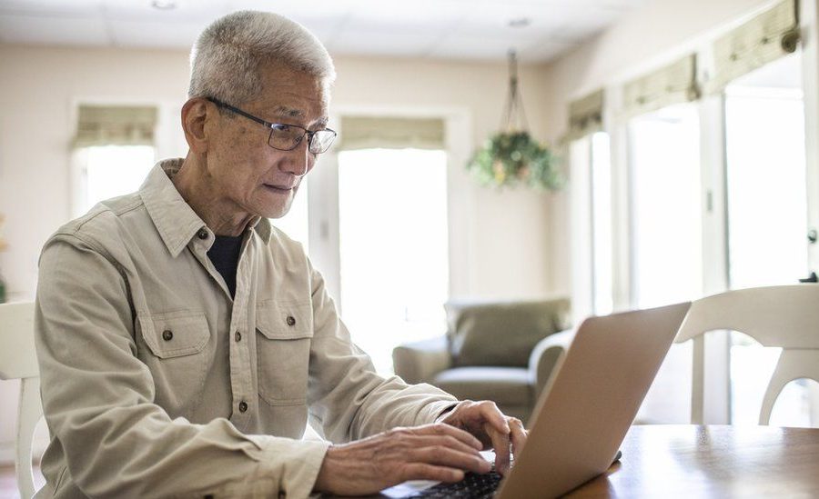 भर्चुअल सम्पर्कमा मात्र रहने ६० वर्ष माथिका व्यक्तिहरुले अधिक एक्लोपन महशुस गर्नेः अध्ययन