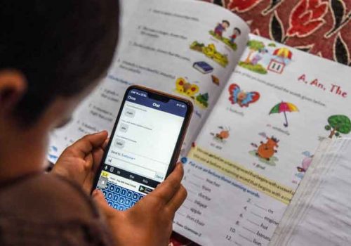 स्थानीय तहमा वैकल्पिक माध्यमबाट पठनपाठन गरिँदै