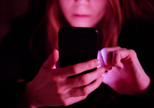 गुगलले प्ले स्टोरमा ‘सुगर-ड्याडी’ एपहरुमाथि प्रतिबन्ध लगाउने