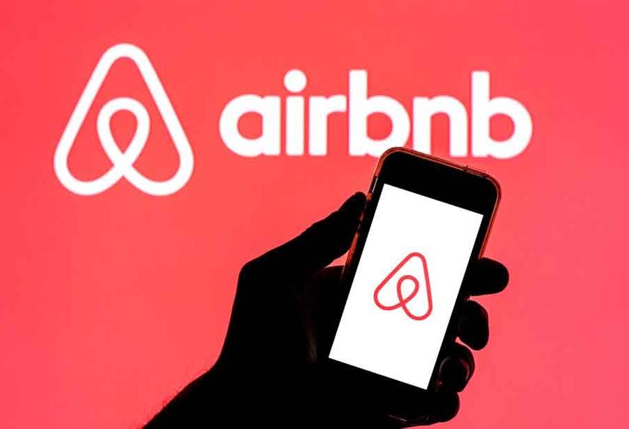 एयरबीएनबीले २० हजार अफगान शरणार्थीहरुलाई बिना शुल्क पुनर्वास गराउने