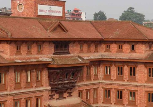 संविधान विपरित कर तिर्न इन्टरनेट सेवा प्रदायकहरुलाई भक्तपुर नगरपालिकाकाे सात दिने उर्दी