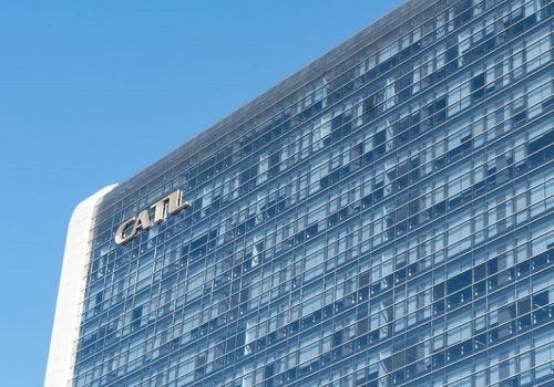 सीएटीएल अझै पनि २०२४ मा इभी ब्याट्री बजारको नेतृत्वमा, बीवाईडीले चर्को चुनौती दिँदै