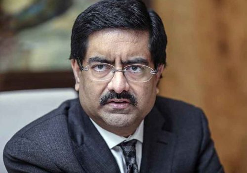 टेलिकम कम्पनी भोडाफोन आइडियाबाट बिर्लाले हात उठाए, भारतीय सरकारसँग हारगुहार माग्दै