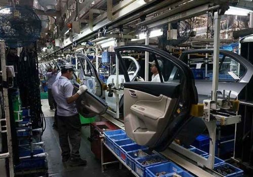 आगामी ७ वर्षमा सुजुकीका सबै कार हाइब्रिड हुने