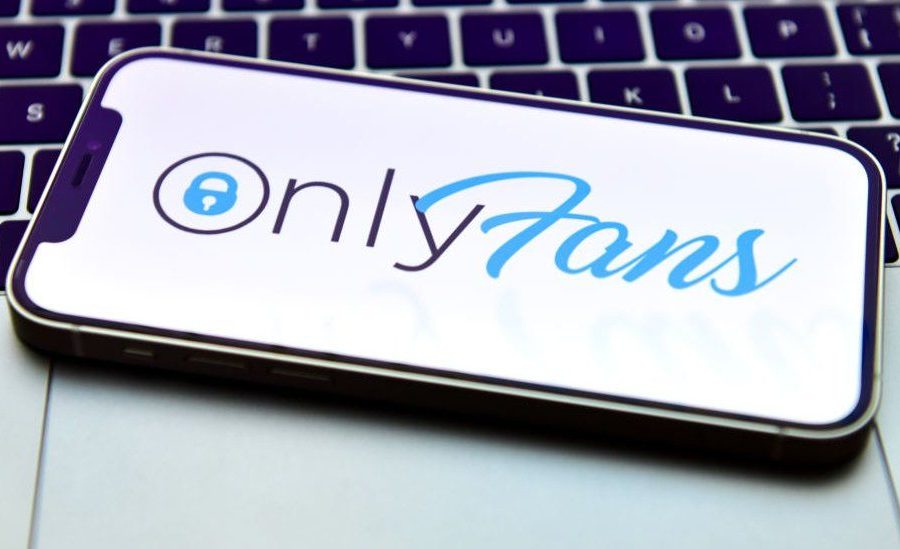 वन्लीफ्यान्सको याैनजन्य सामग्रीमाथिको प्रतिबन्ध लगाउने योजना स्थगित