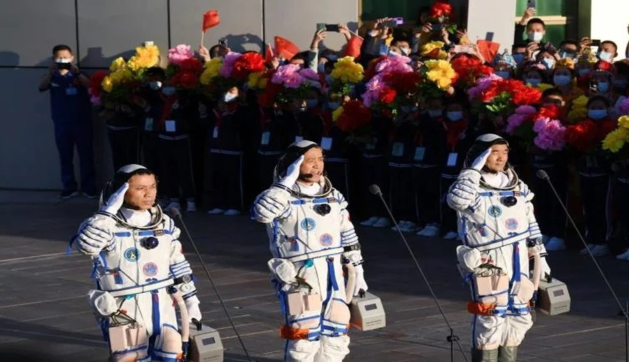 तीन महिने मिसन पूरा गरेर चिनियाँ अन्तरिक्षयात्रीको टोली पृथ्वीमा फर्कँदै