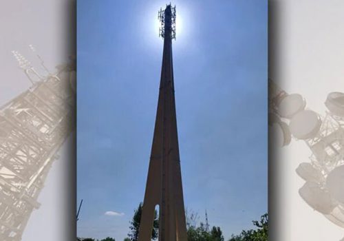 इन्विटद्धारा इटालीमा पहिलो काठद्वारा निर्मित मोबाइल टावर स्थापना