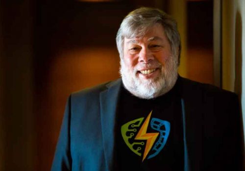 एप्पलका सह-संस्थापक स्टीभ वोज्नियाकले स्थापना गरे अन्तरिक्ष कम्पनी ‘प्राइभेटीर स्पेस’