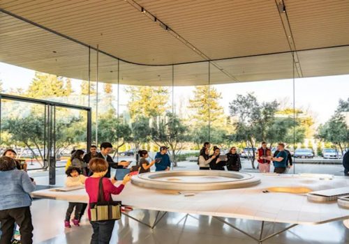 एप्पलद्वारा कोभिडविरुद्धको खोपको अवस्था जानकारी गराउन आफ्ना कर्मचारीलाई आग्रह